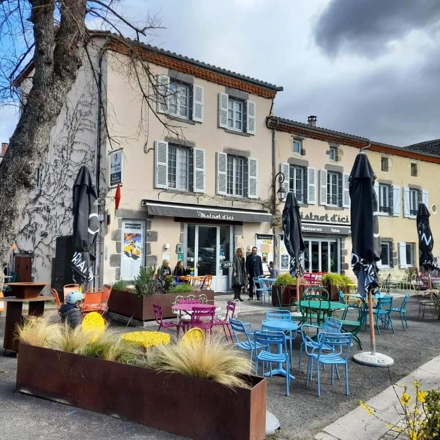 Chambres d'hôtes du Bistrot d'ici Saint-Saturnin (Puy-de-Dome) Exterior foto